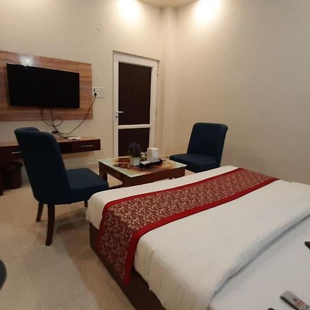 Hotel Ventures Inn Amritsar Bilik gambar